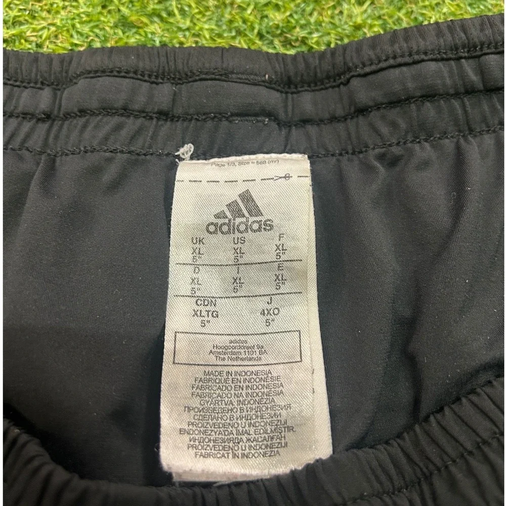Adidas Men Black Running Short 5 Inch Inseam XL Reflective Athletic Gym Training